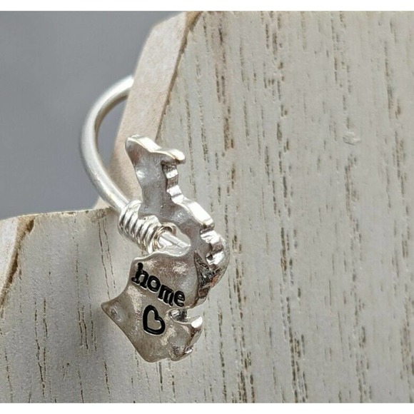 Alex Ryan by CK Design Silver Tone Home Dangle Earrings NWT & Bracelet - Picture 4 of 9